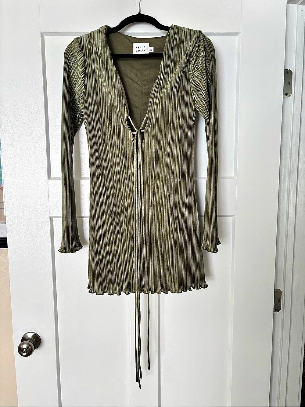 Hello Molly Hype Girl Plisse Long Sleeve Mini Dress Green Small - Picture 3 of 8